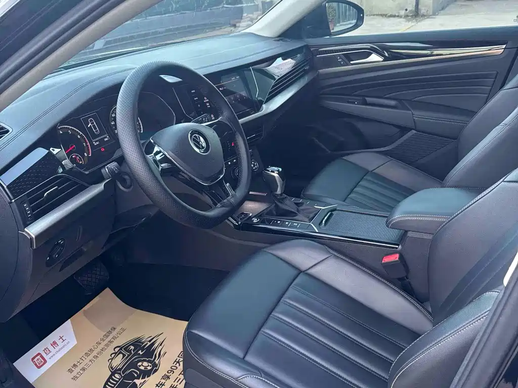 Volkswagen Passat — фото 7