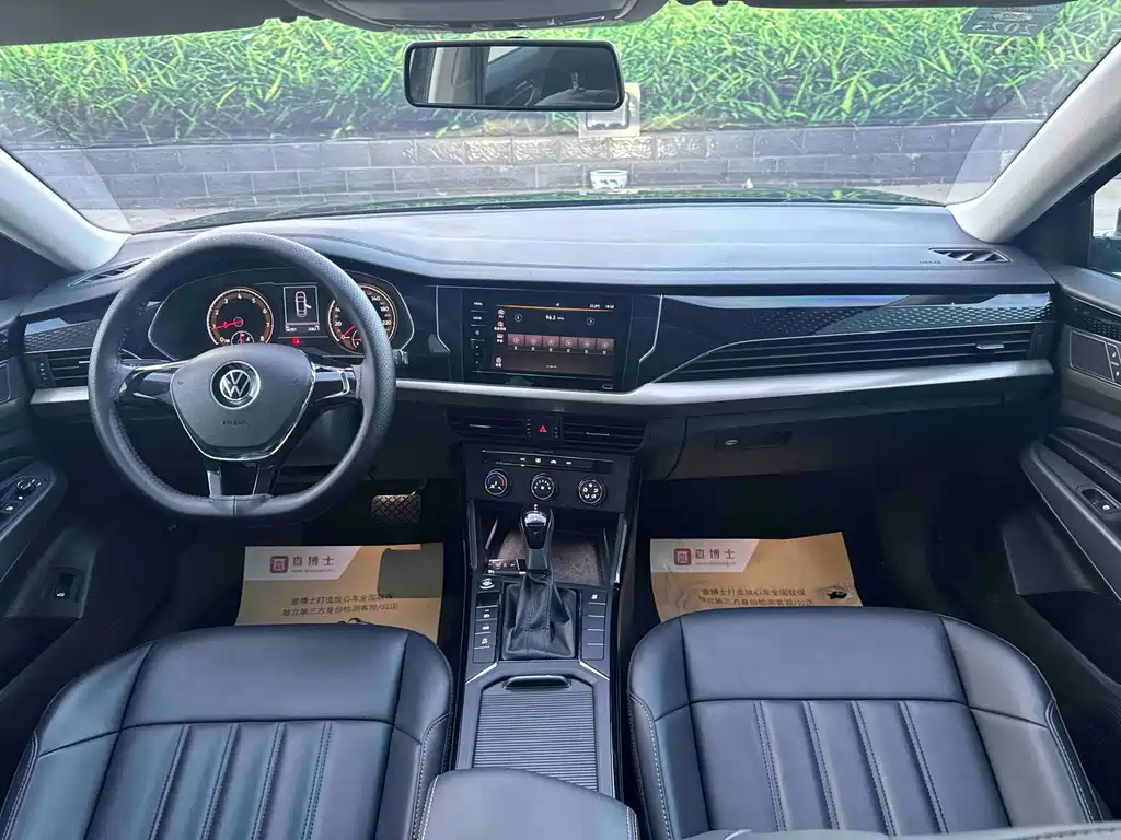 Volkswagen Passat — фото 10