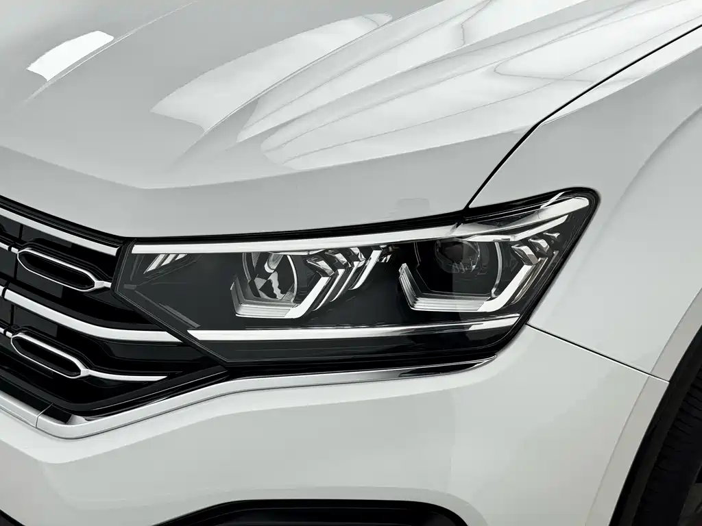 Volkswagen Tayron GTE — фото 17