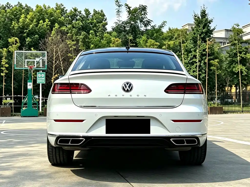 Volkswagen CC — фото 9