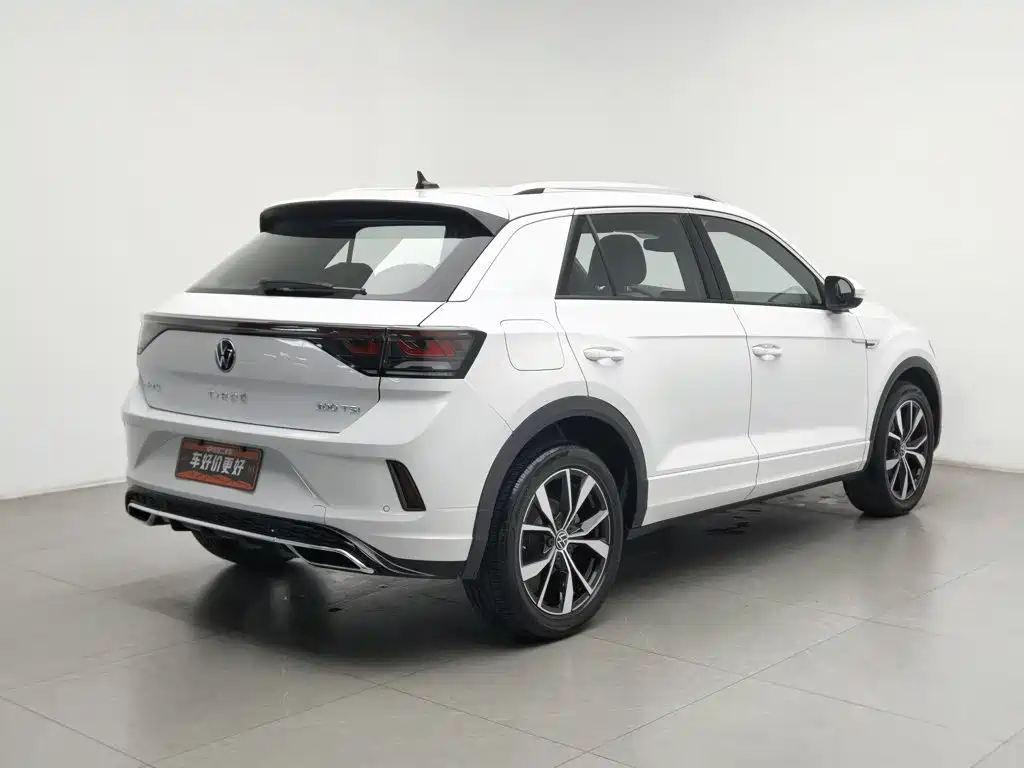 Volkswagen T-Roc — фото 2