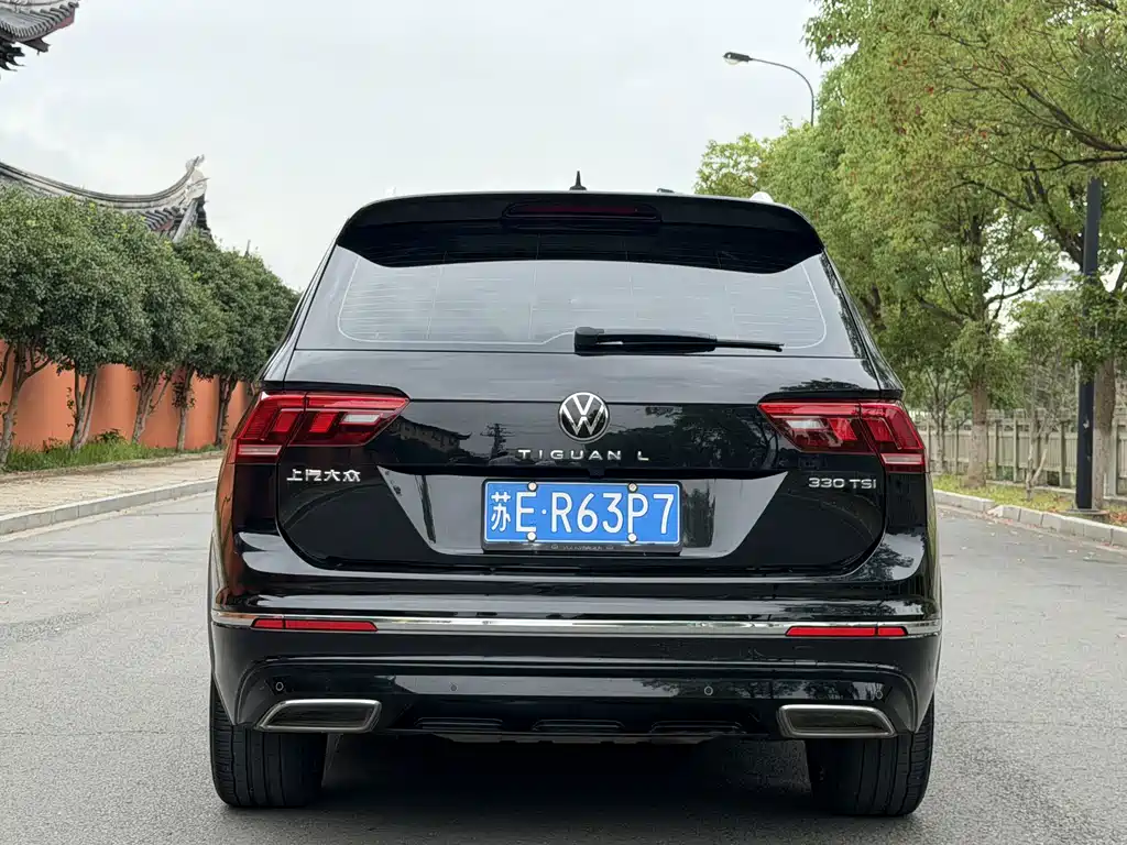Volkswagen Tiguan L — фото 8