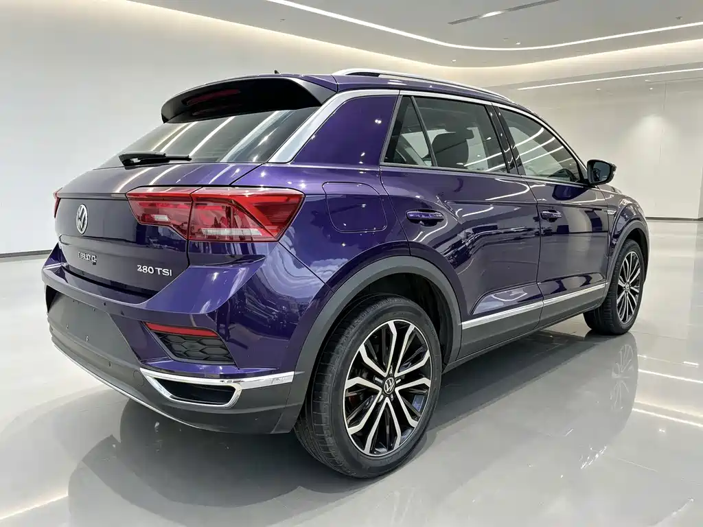 Volkswagen T-Roc — фото 4