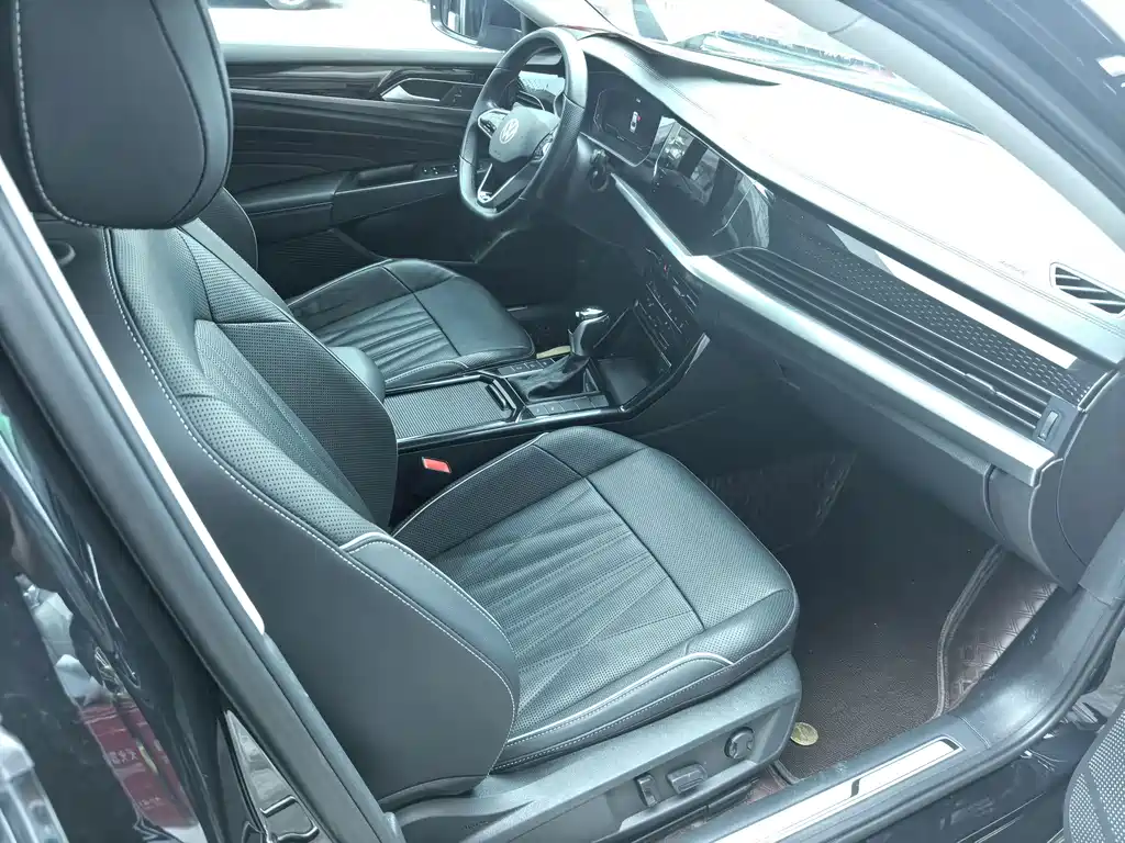 Volkswagen Passat — фото 3