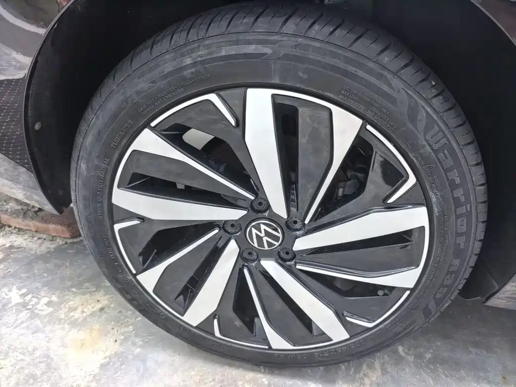 Volkswagen Passat — фото 7