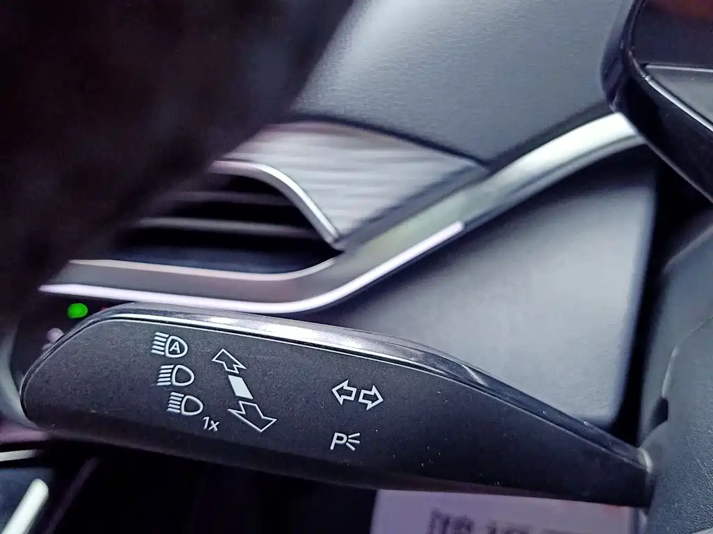 Volkswagen ID.4 Crozz — фото 13