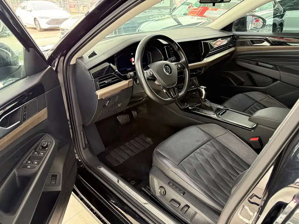 Volkswagen Passat — фото 4