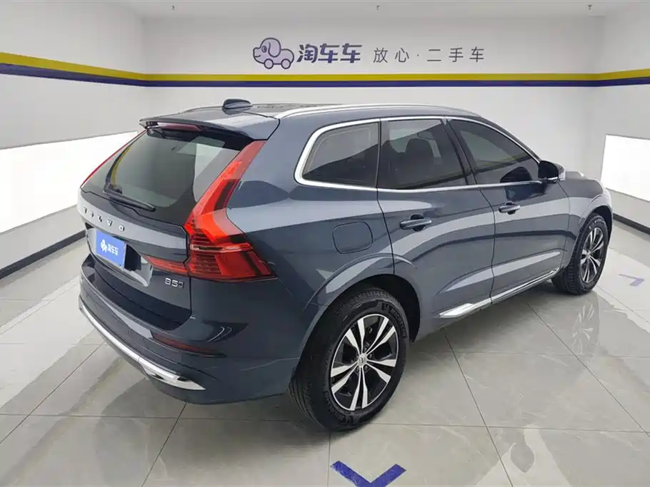 Volvo XC60 — фото 3