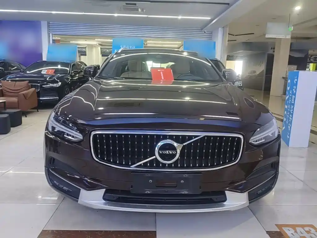 Volvo V90 — фото 3
