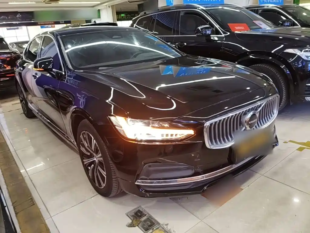 Volvo S90 — фото 4