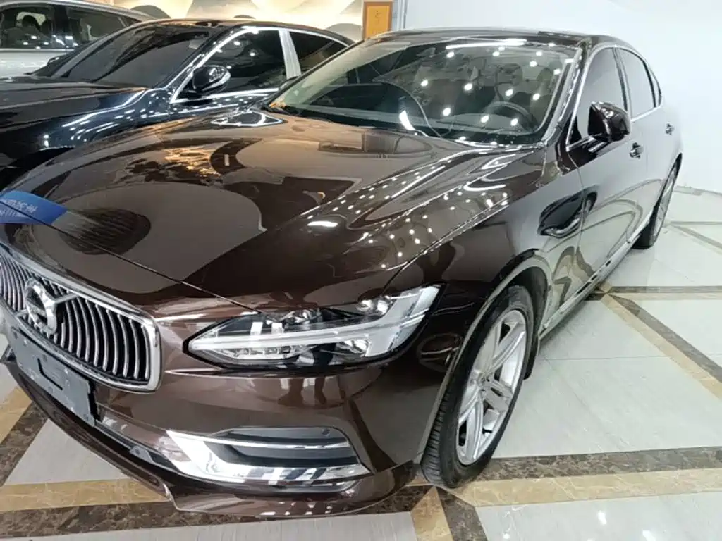 Volvo S90 — фото 2