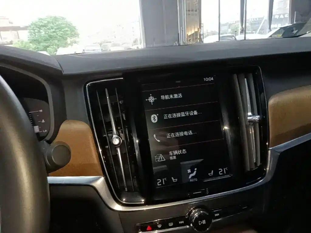 Volvo S90 — фото 13