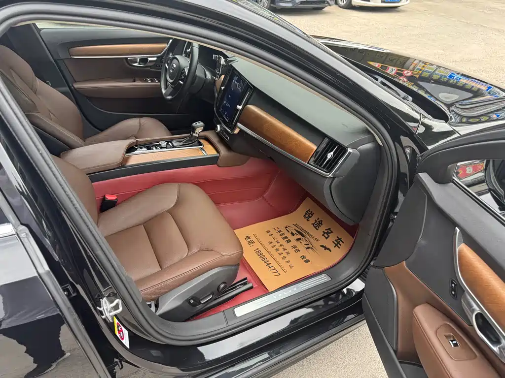 Volvo S90 — фото 10