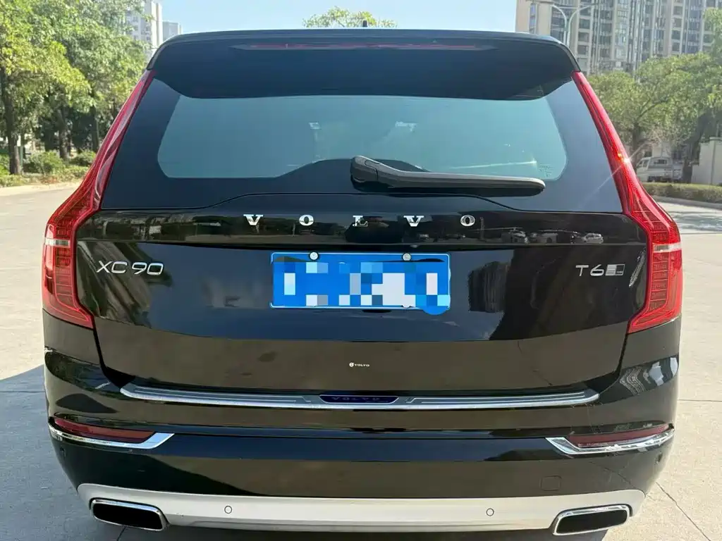 Volvo XC90 — фото 4