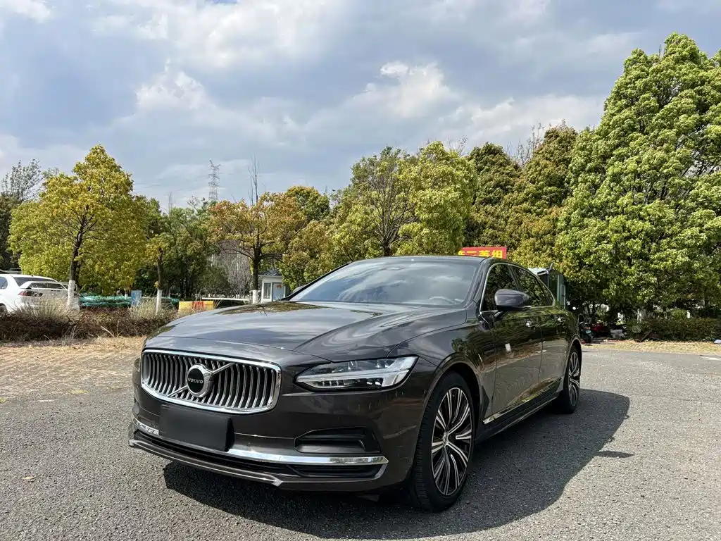 Volvo S90 — фото 2