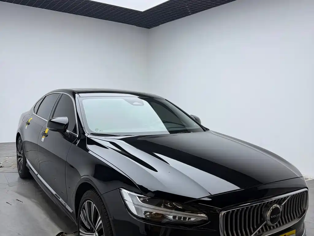 Volvo S90 — фото 2