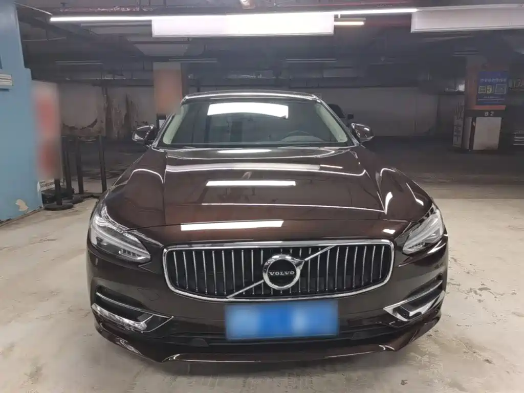 Volvo S90 — фото 3