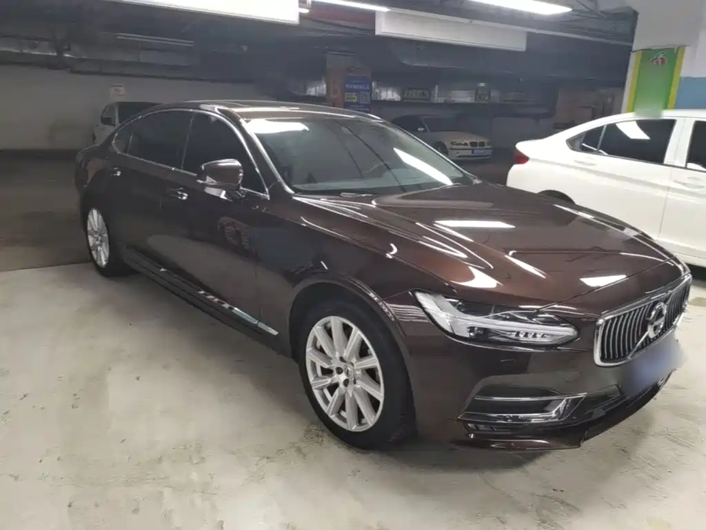 Volvo S90 — фото 4