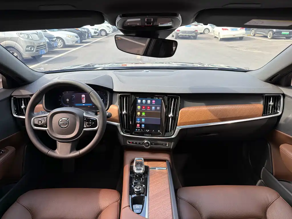 Volvo S90 — фото 6