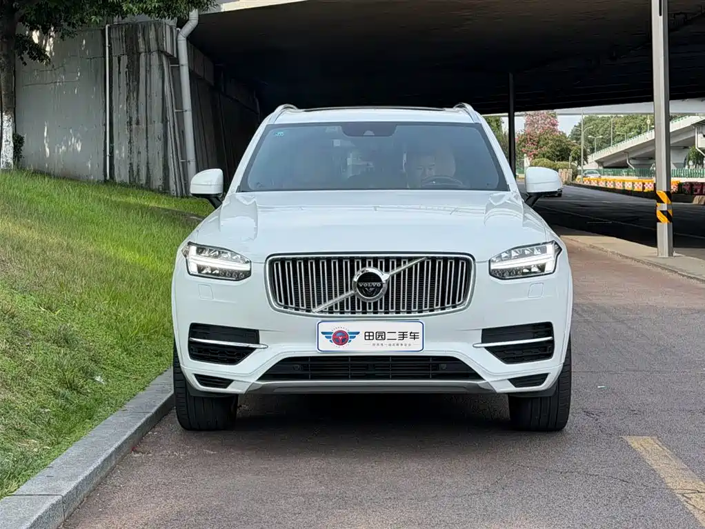 Volvo XC90 PHEV — фото 2