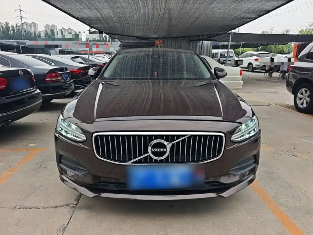 Volvo S90 — фото 3