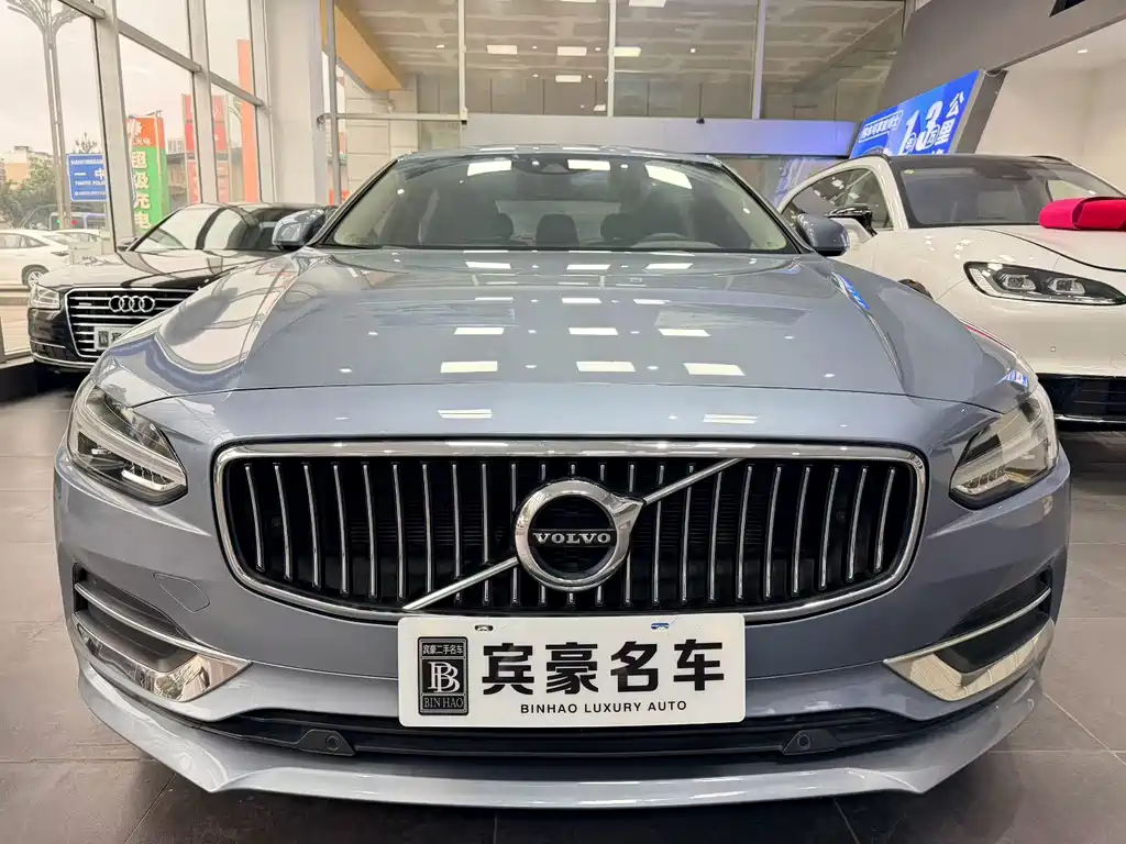 Volvo S90 — фото 3