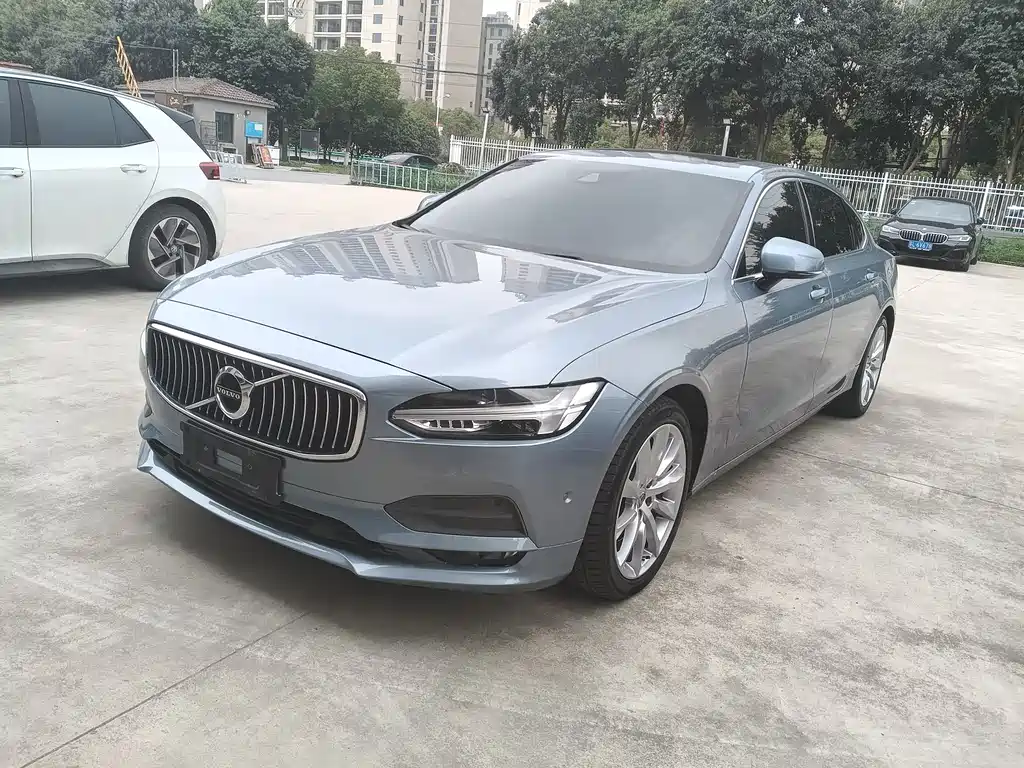 Volvo S90 — фото 3