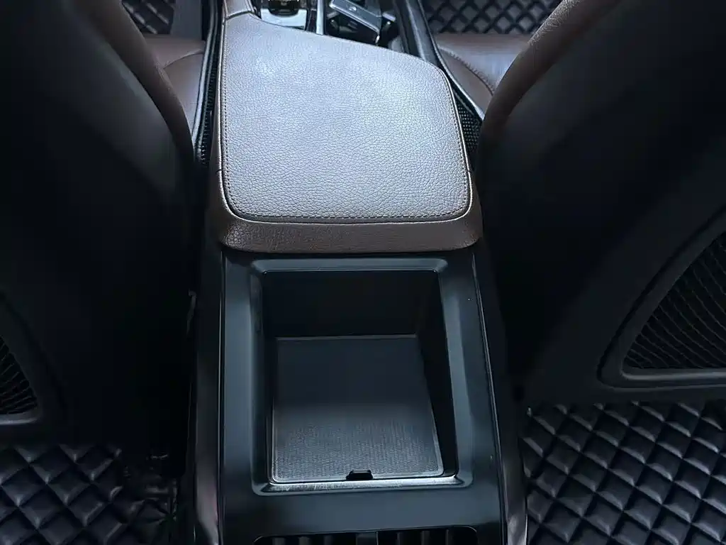 Volvo S90 — фото 13