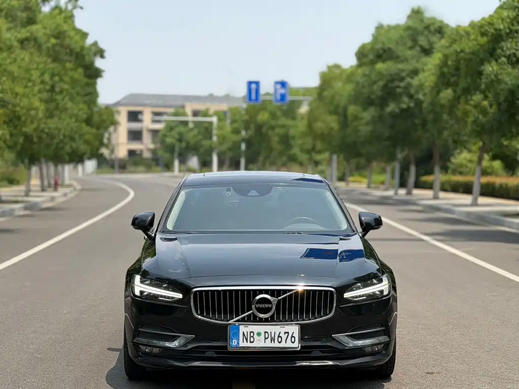 Volvo S90 — фото 2