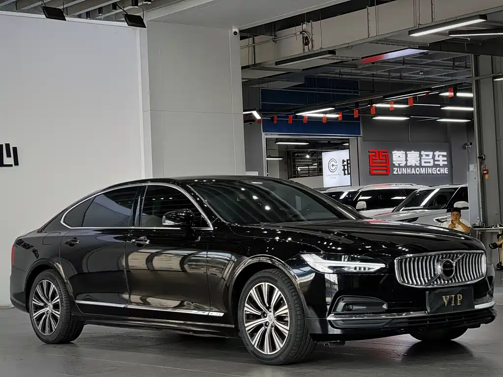 Volvo S90 — фото 2