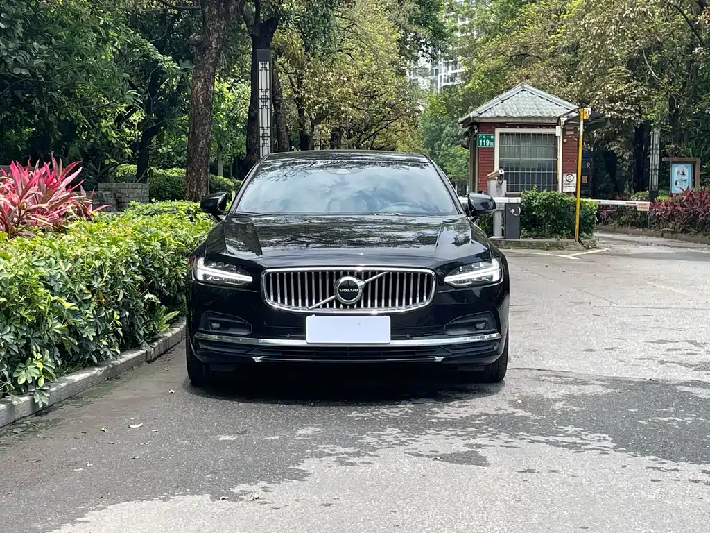 Volvo S90 — фото 2