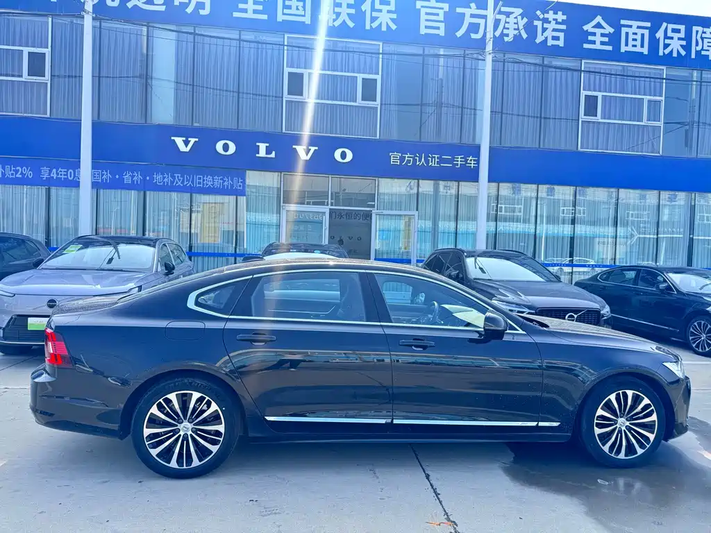 Volvo S90 — фото 3