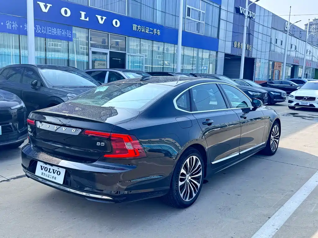 Volvo S90 — фото 4