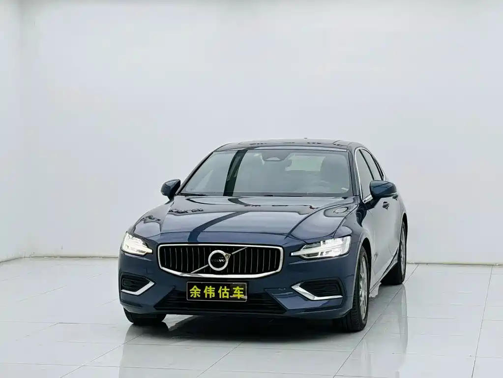 Volvo S60 — фото 3
