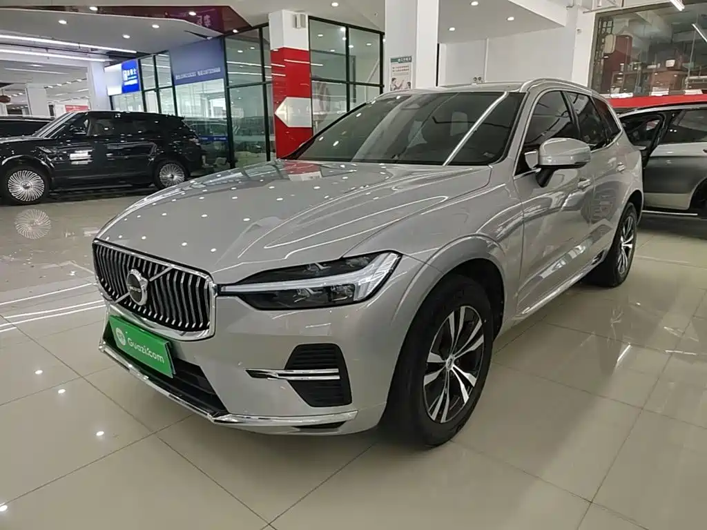 Volvo XC60 — фото 2