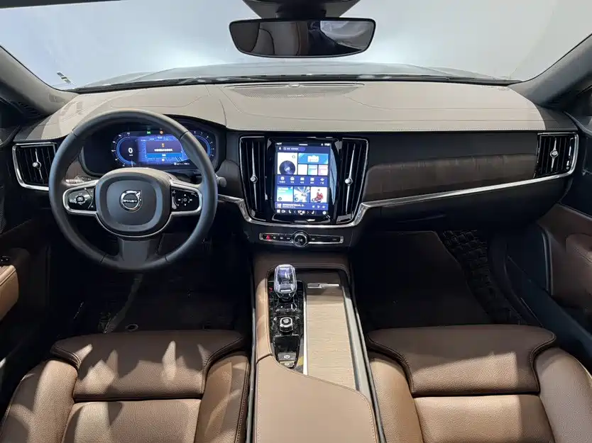Volvo S90 — фото 8