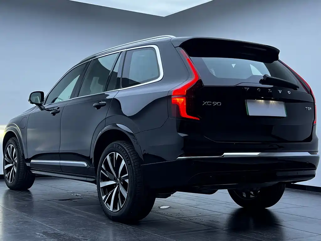 Volvo XC90 PHEV — фото 4