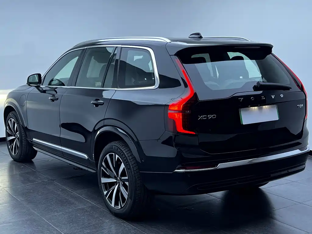 Volvo XC90 PHEV — фото 5