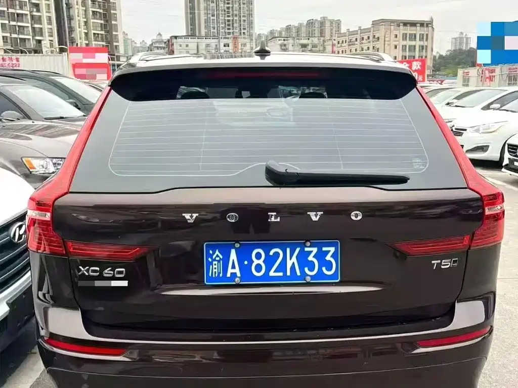 Volvo XC60 — фото 2