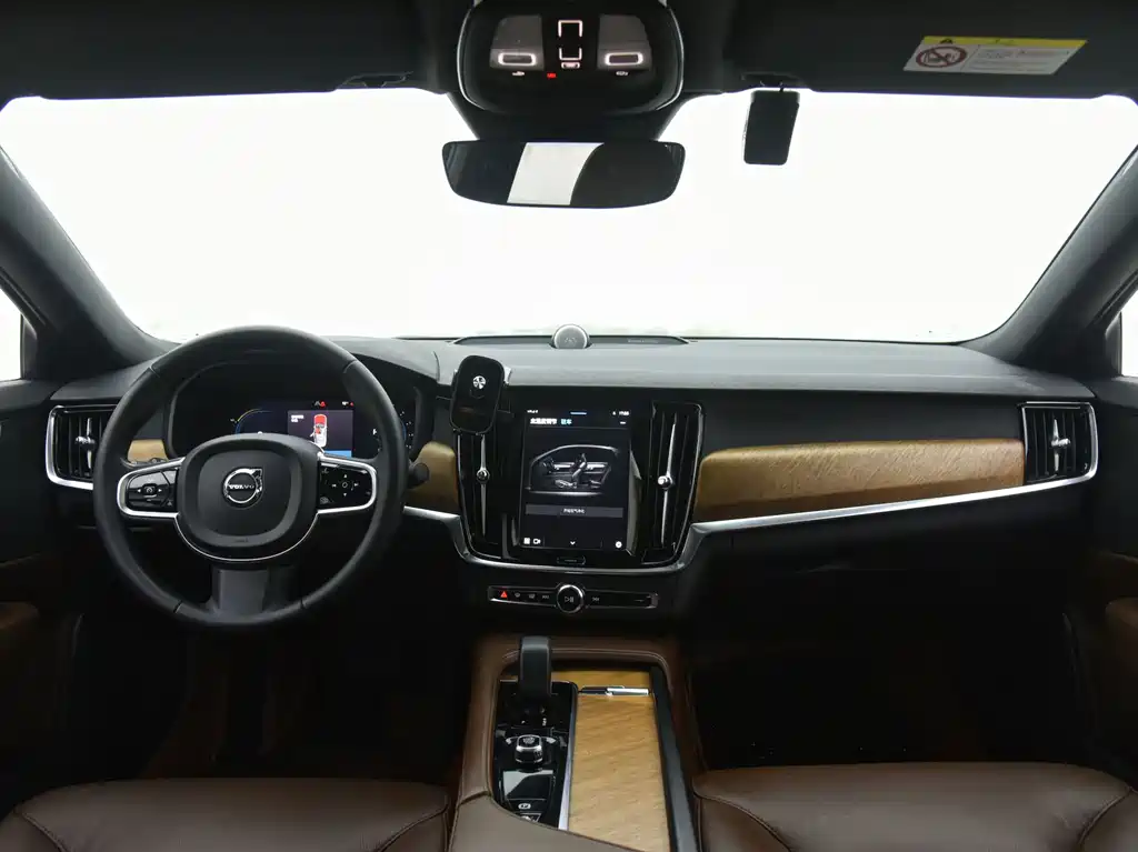 Volvo S90 — фото 7