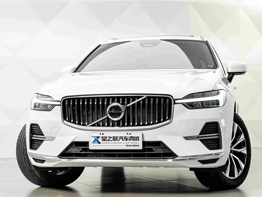 Volvo XC60 — фото 3