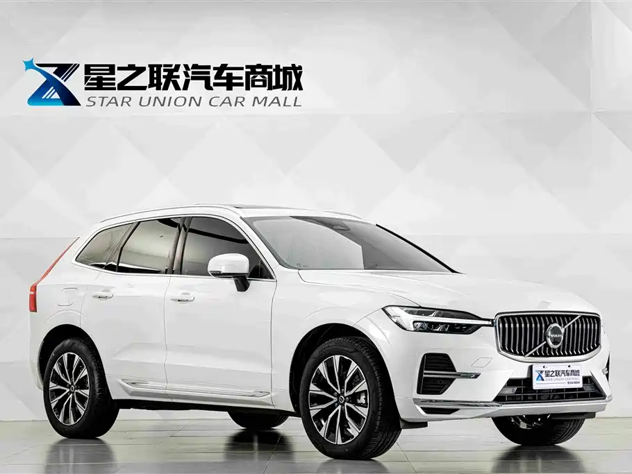 Volvo XC60 — фото 5