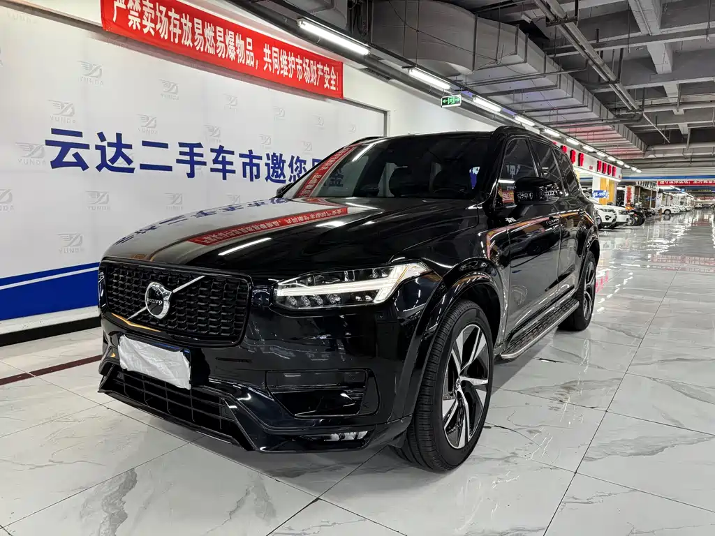 Volvo XC90 — фото 2