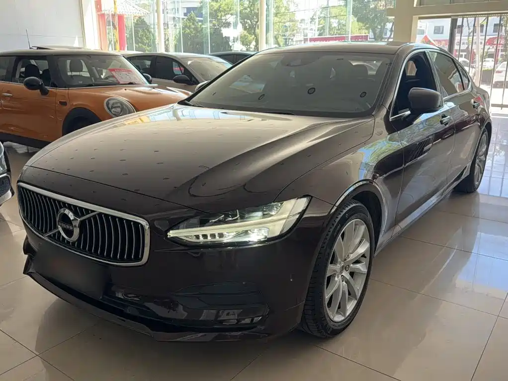 Volvo S90 — фото 2