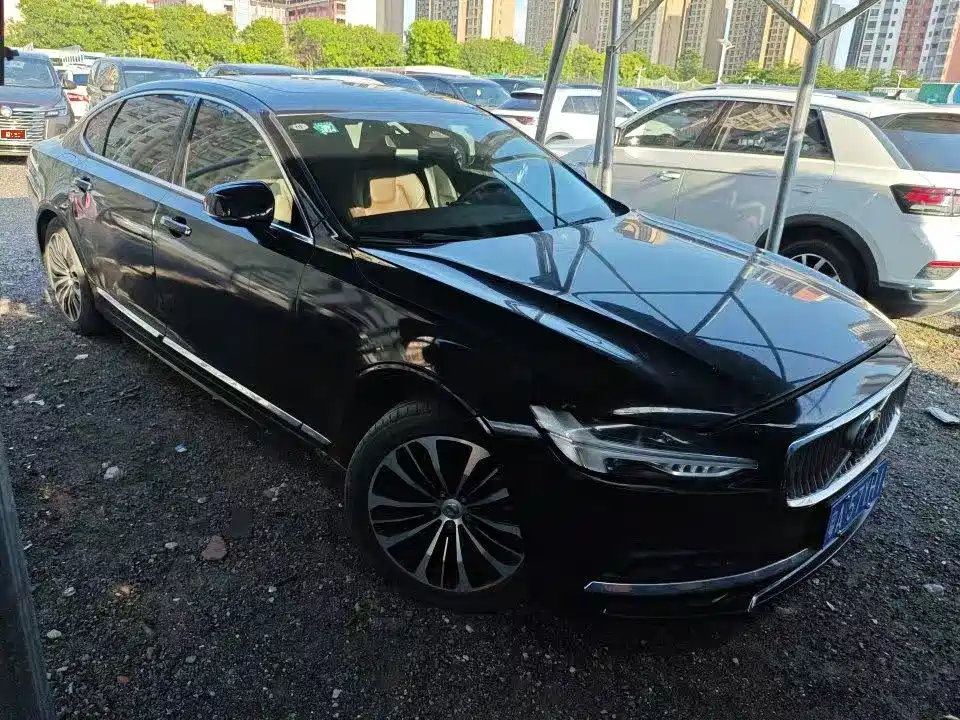 Volvo S90 — фото 5