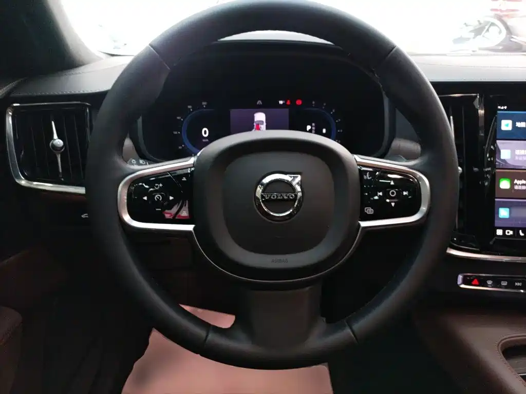 Volvo S90 — фото 7