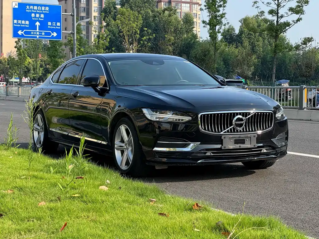 Volvo S90 — фото 2
