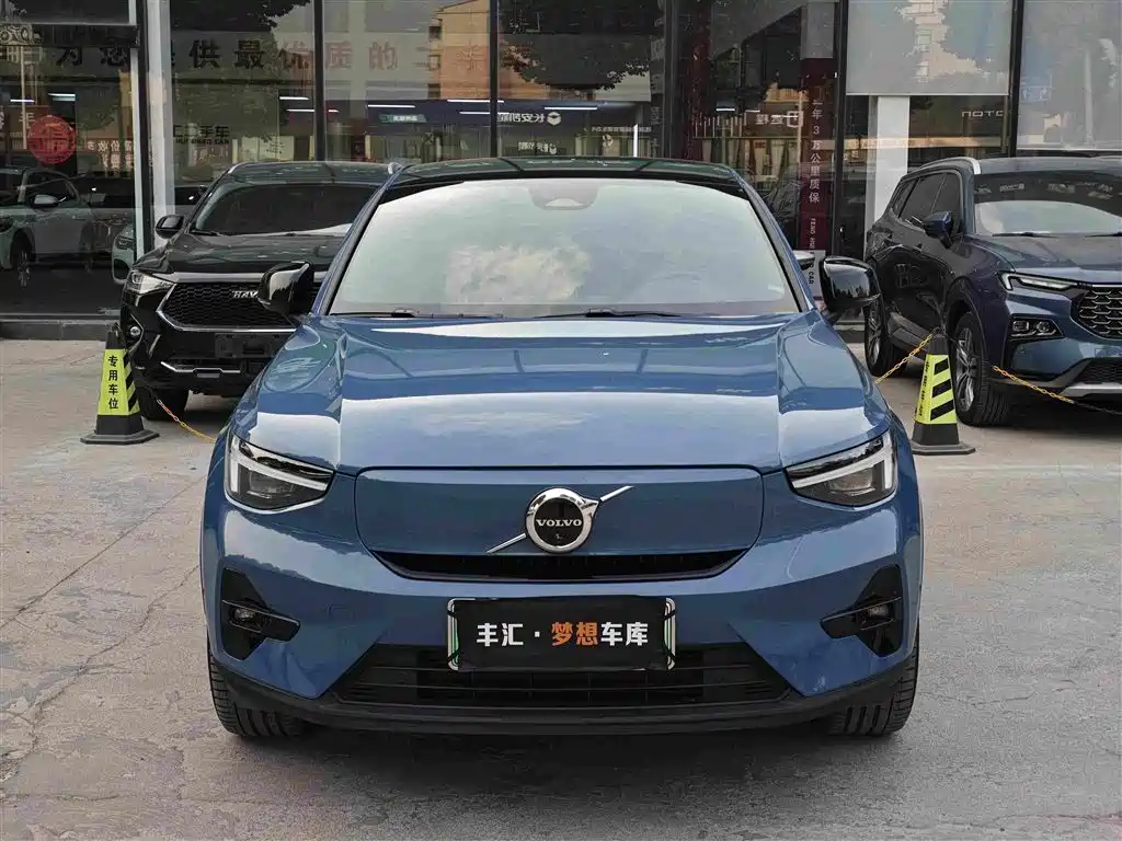 Volvo C40 — фото 2