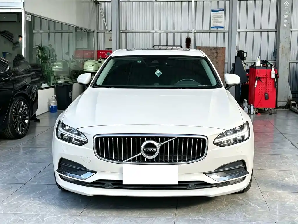 Volvo S90 — фото 2