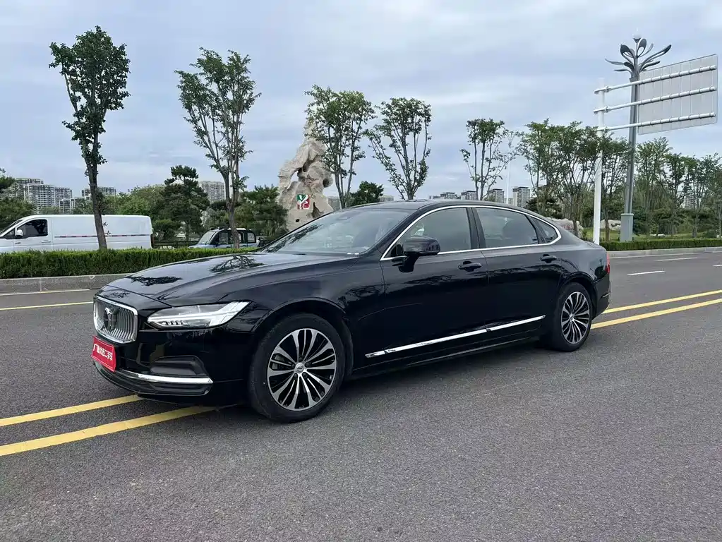 Volvo S90 — фото 3